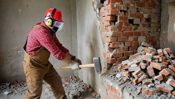 Демонтаж Вывоз мусора Demontaj ishlari Buzish xizmati Snos Slom