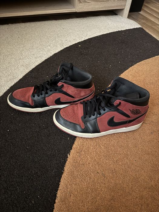 Nike Air Jordan 1 Mid Black&Red