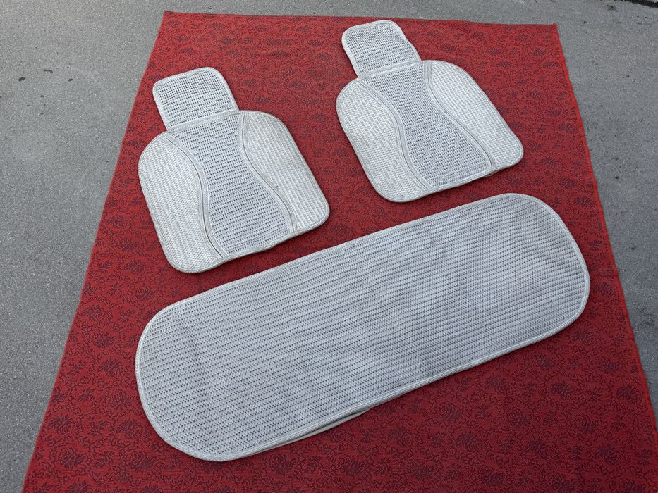 Комплект чехлов.