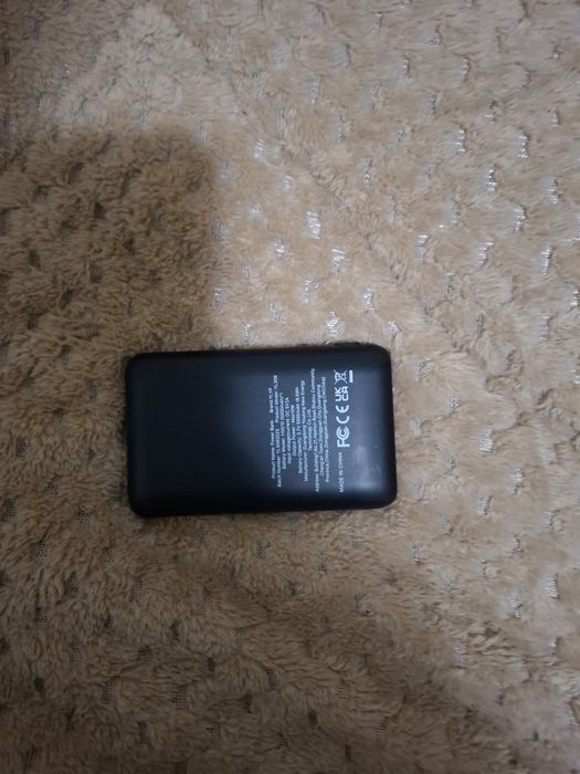 Продавам външна батерия