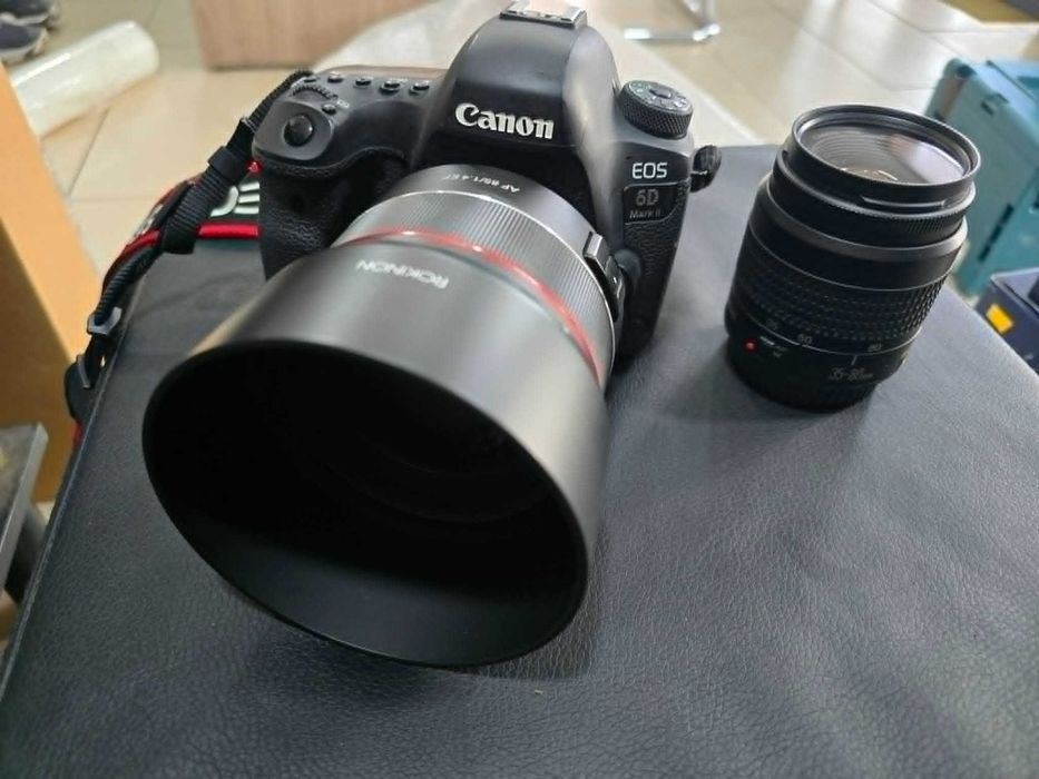 Фотоапарат Canon EOS 6D Mark II + два обектива