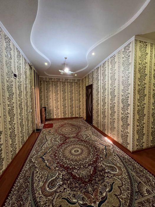 2/4/5 сотилади 75м²