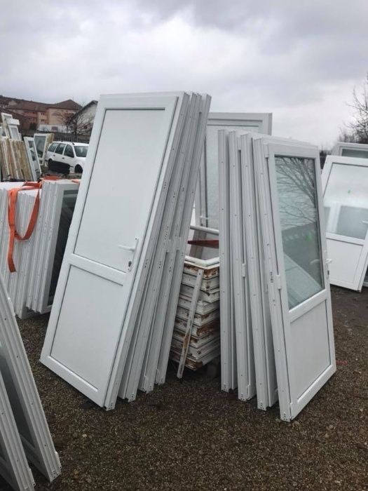 Usi termopan cu panel noi de la 850lei