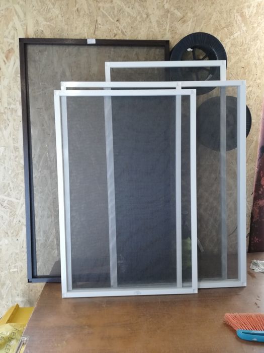 Reparatii/Reglaje termopane ,plase de insecte