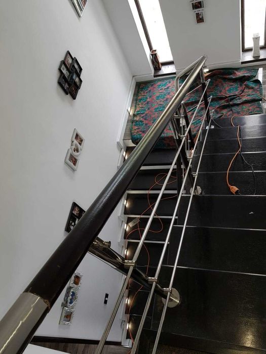 Balustrade de inox cu lemn