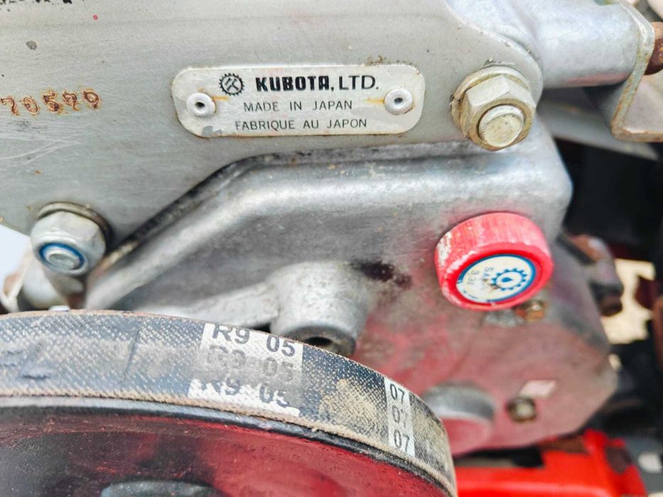 Vând motocultor Kubota și cositoare Rotax