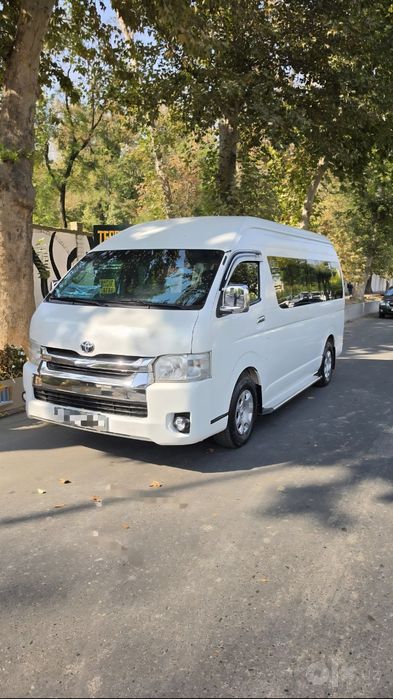 Toyota hiase тойота
