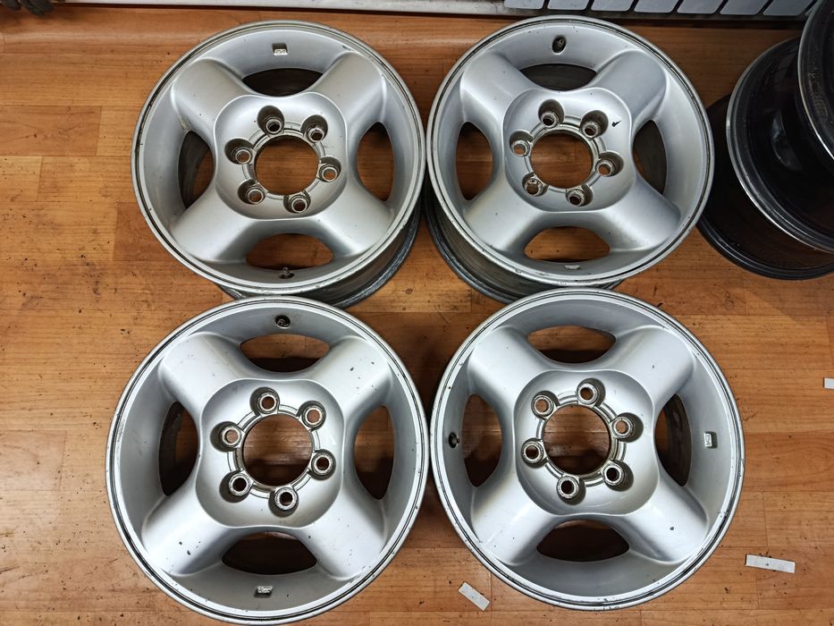 Диски Nissan X Terra оригинал R16