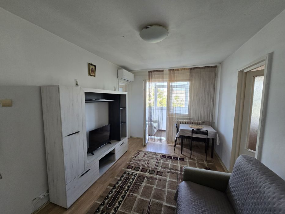 Închiriez apartament cu 2 camere-zona Groapa