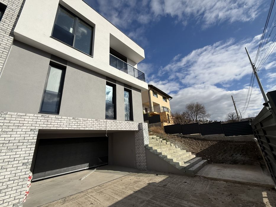 Duplex de vanzare in complex rezidential Borhanci