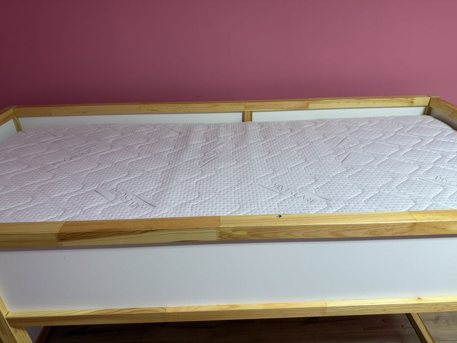 Легло  за двулицев матрак 90/200 с две позиции за спане