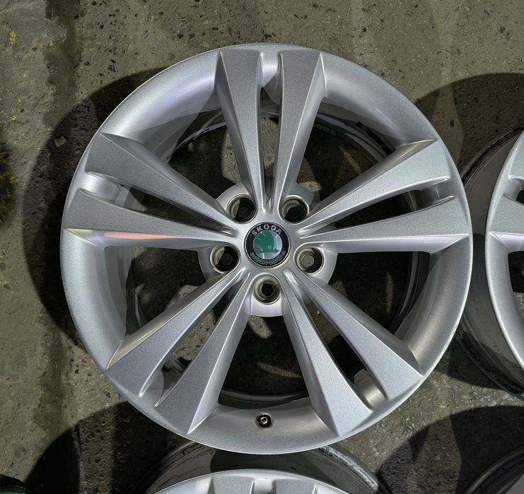 Skoda Octavia VRS 18 цола