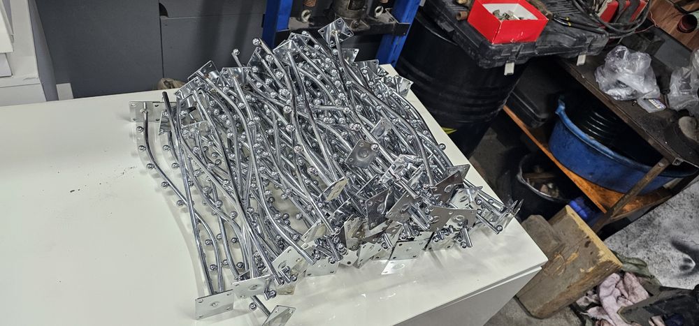 Продам кронштейн вешалка