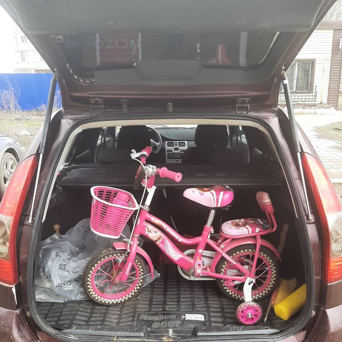 Приора универсал 2012года