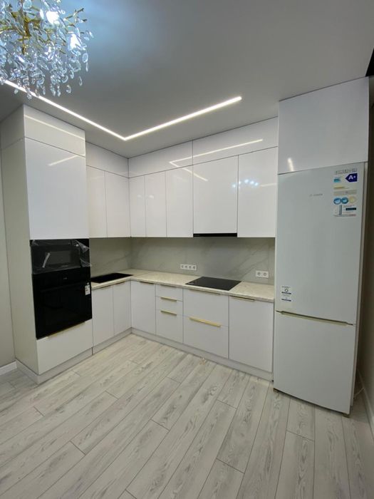 Дизайнер, сборщик мебели