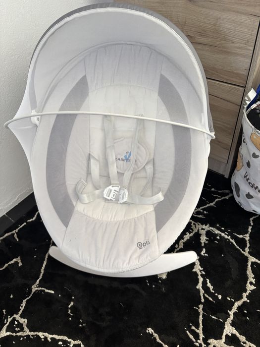 Leagan electric rotativ 360 cu inclinare reglabila, senzor de miscare si telecomanda Caretero