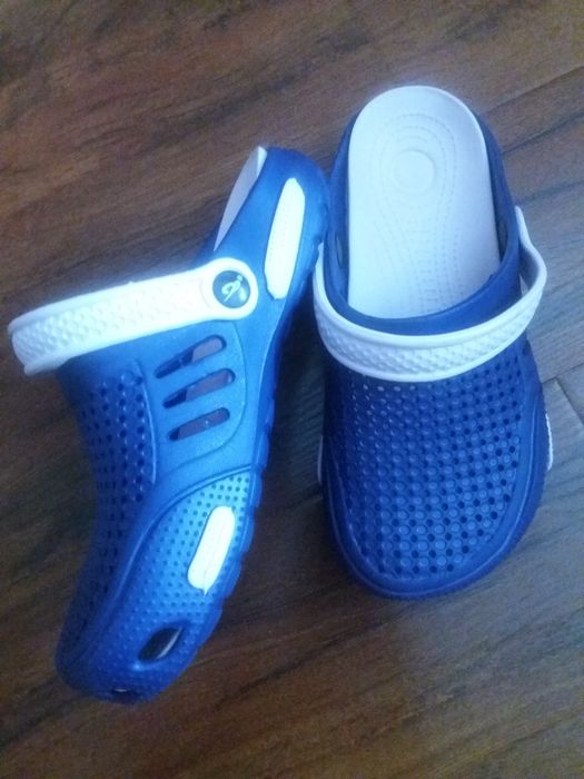 Срочно! Кроксы 39 разм качественные, мягкие,  Турция,!