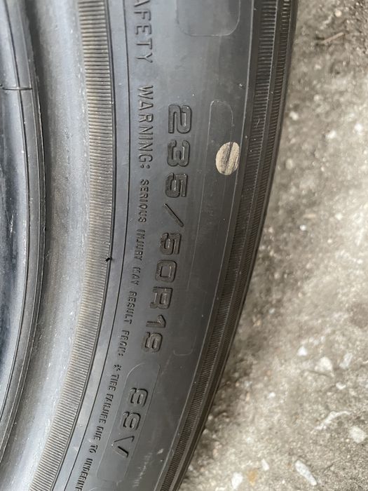 Летни гуми 235/50/19 4 бр.