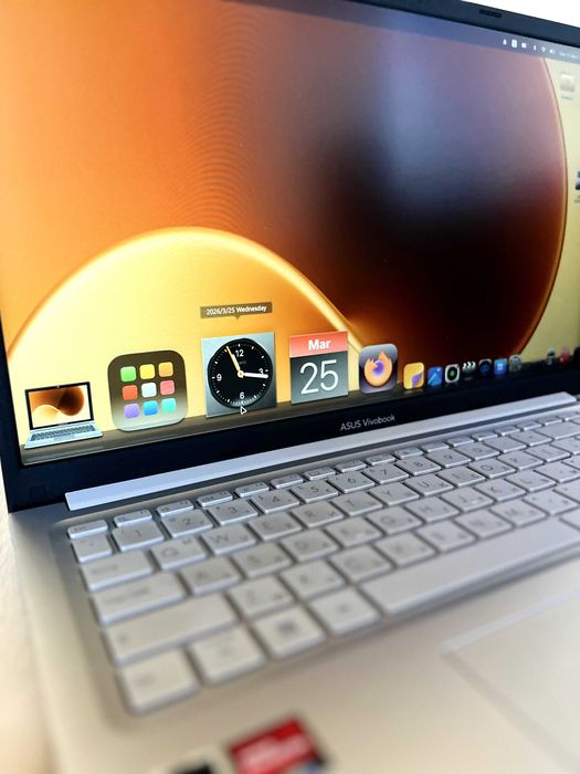 ASUS Vivobook 15 \ Windows 11 Pro \ Office 2024 Pro+