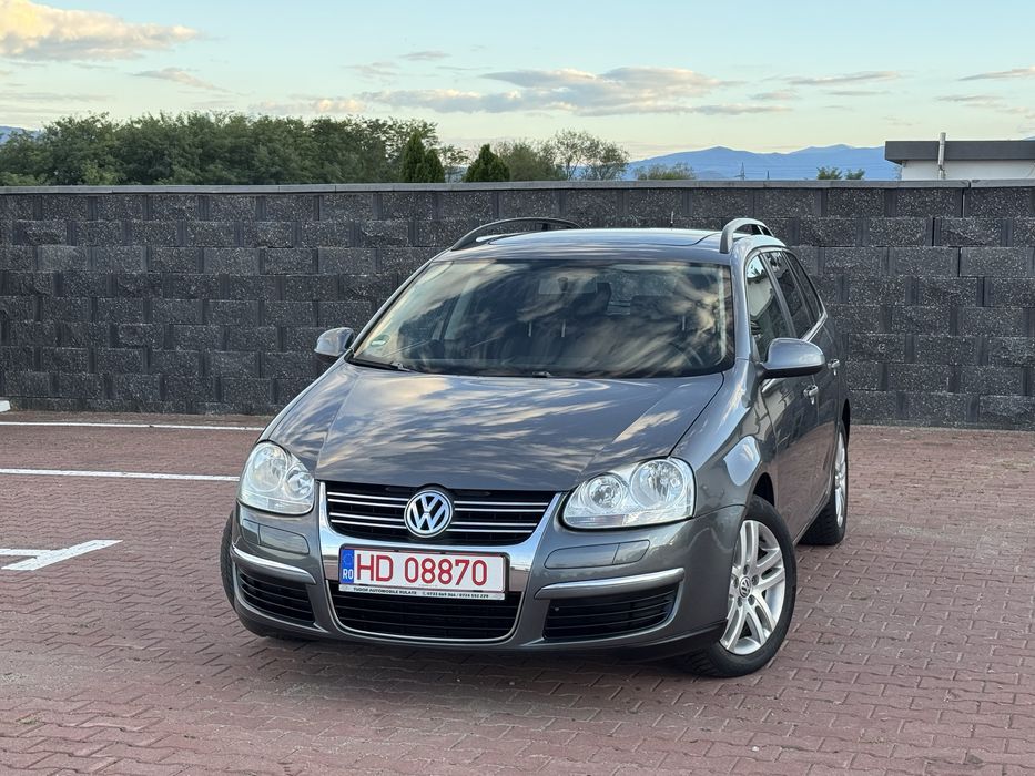 Vând Volkswagen Golf 5 Motor 1.9 Diesel 2008 BLS 131.000 Km Fără rugină Import recent Germania