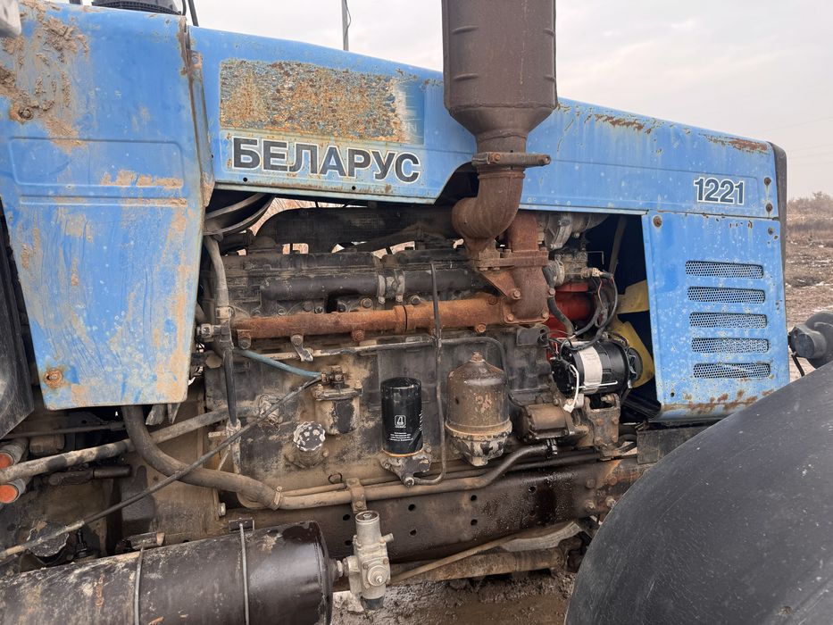 Беларус МТЗ 1221
