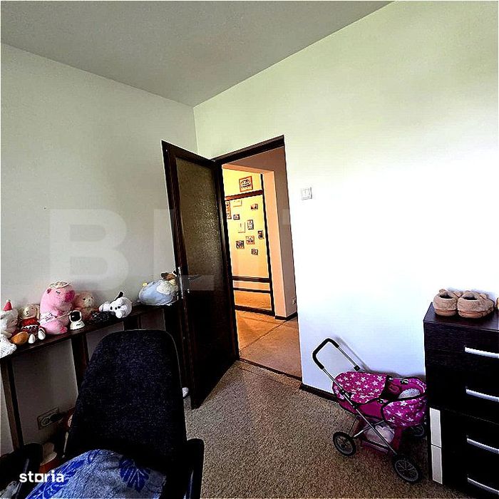 Apartament 4 camere, 88 mp, zona Micro 16