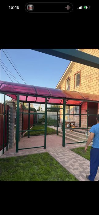 Современные навесы из поликарбоната и профнастила