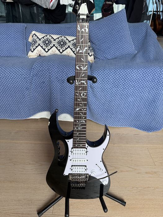 Ibanez JEM jr с модификации черна