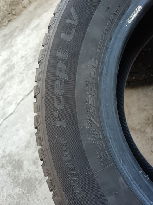 Hankook I Cept LV 235/65/16C
