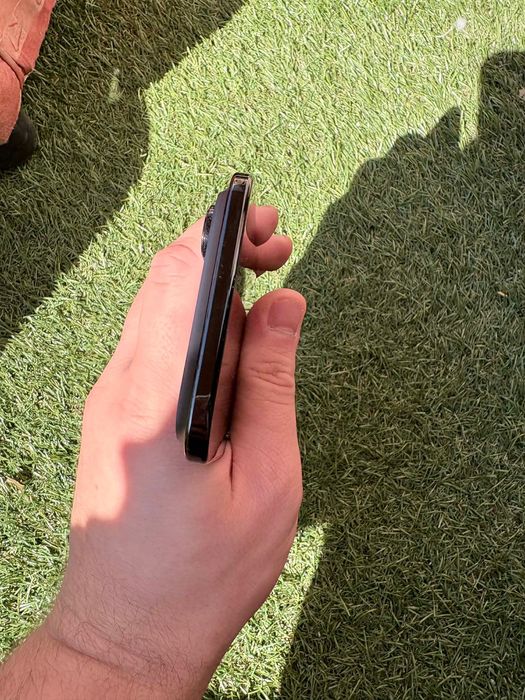 iPhone 17 Air Space black с гаранция