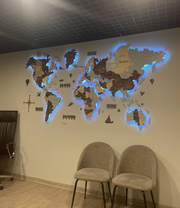 Настенная карта мира