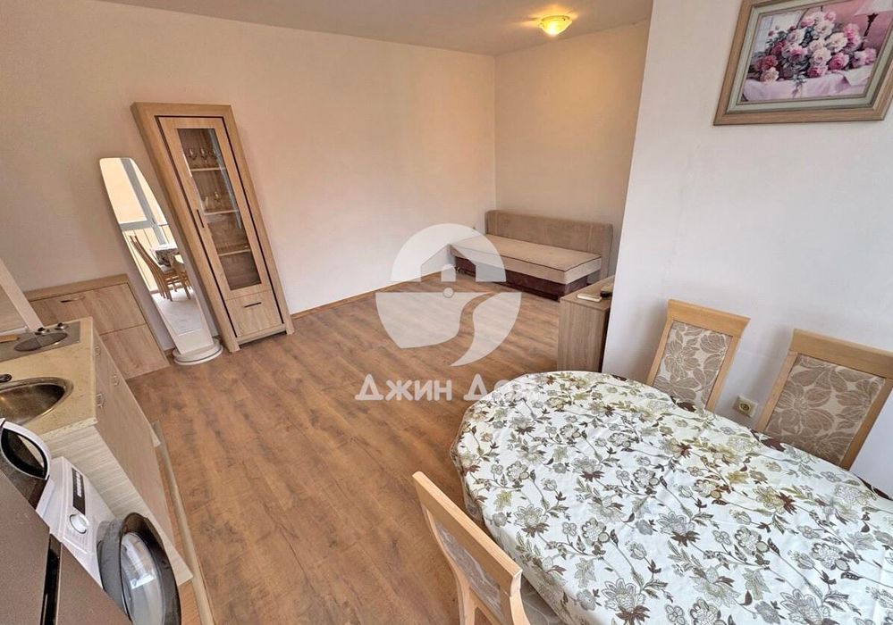 Продава се Двустаен апартамент в к.к. Слънчев бряг - 55 кв.м за 700 €/кв.м - Снимка #2