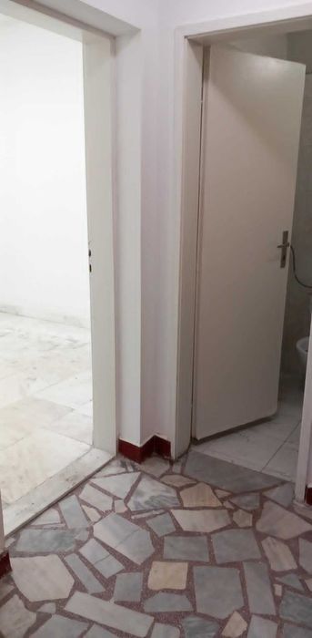 Дава се под наем Магазин в Кубрат - 60 кв.м за 255 € - Снимка #2