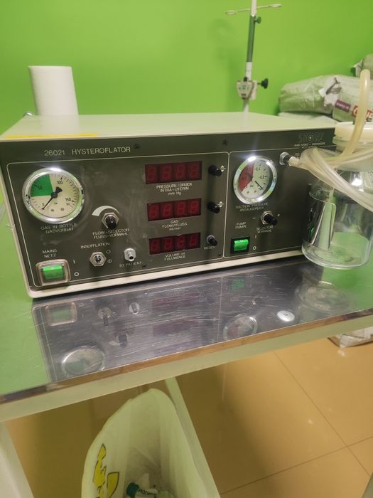 Гинекологический инсуффлятор