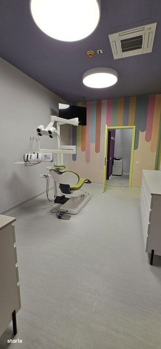 Clinica stomatologica, 2 cabinete, 5 parcari, zona Intre Lacuri