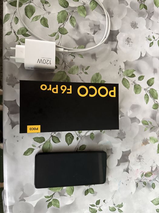 Poco F6 Pro 12/512 120hz