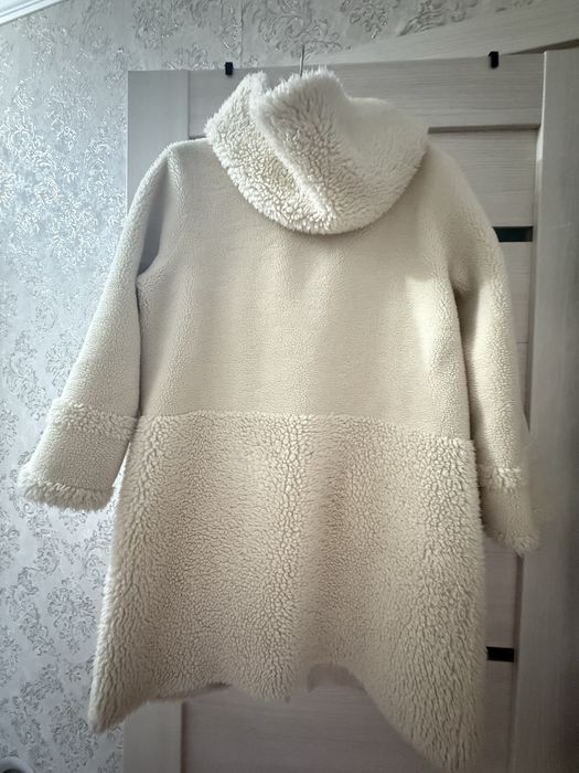 Продаётся альпака 48р + костюм в подарок