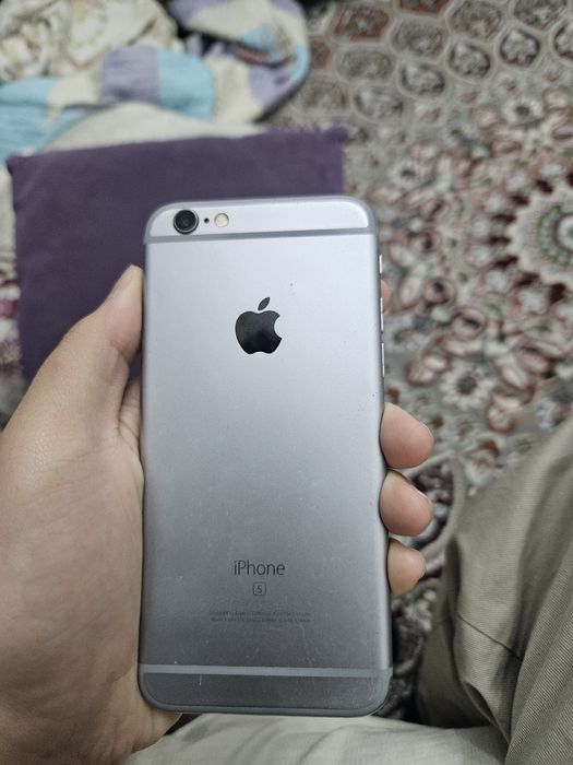 Продам айфон 6с идеял