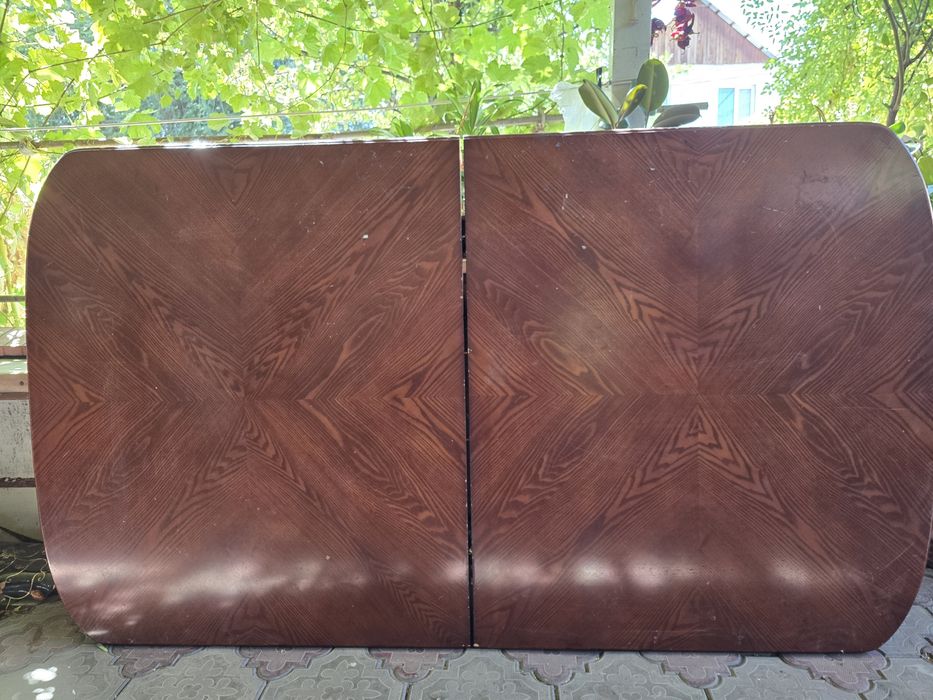 Столь  стулья новый