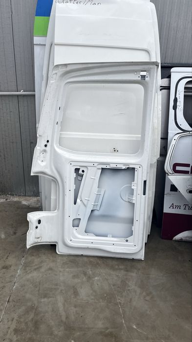 2 броя Багажна врата VW T5 Transporter