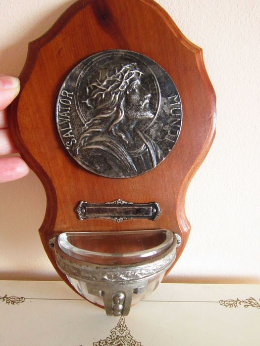 rar  Salvator Mundi Holy Water pt apa sfintita Franta 1939