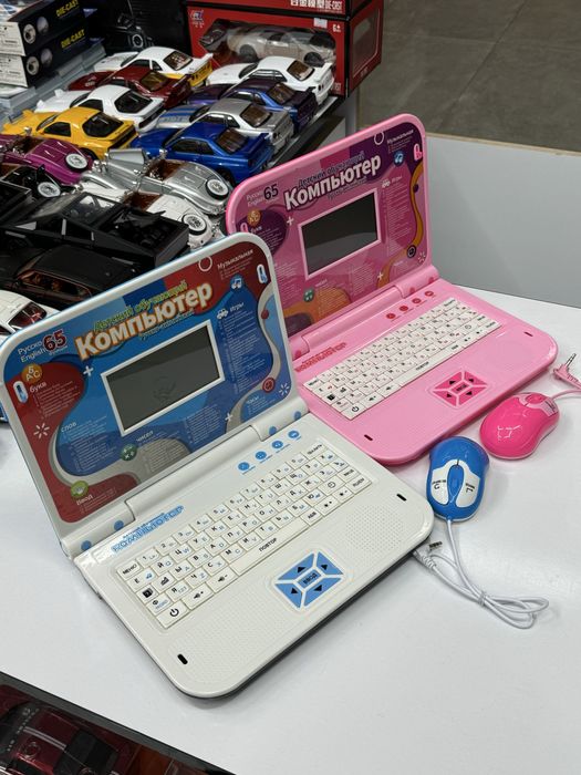 Детский обучающий Компьютер  Русско-английский 130  функции Castrum T