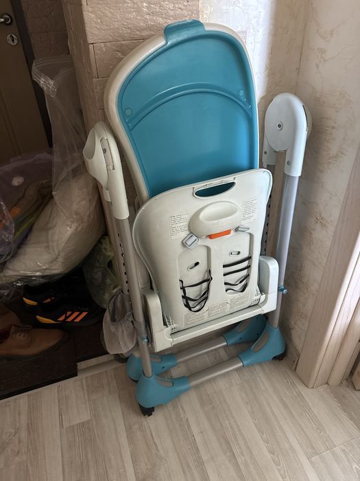 Столик для кормления CHICCO бу