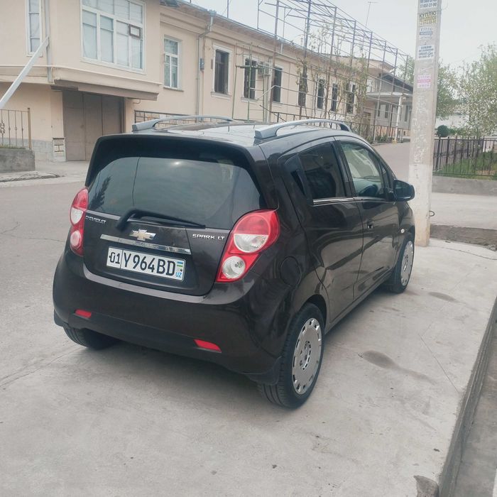 Spark 4-pozitsiya Avtomat srochnaSotiladi