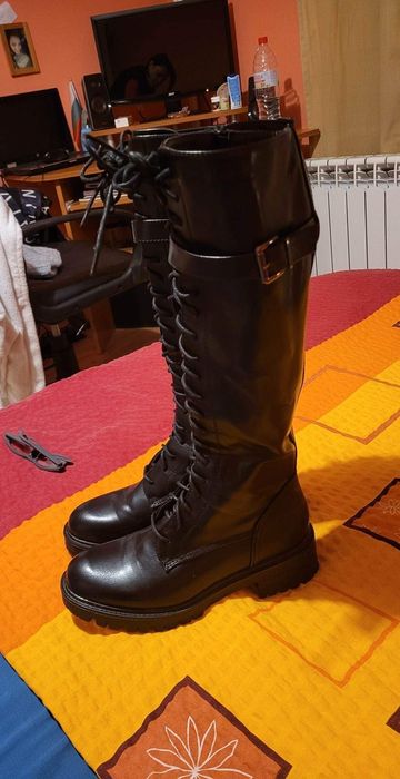 Ботуши   39 номер