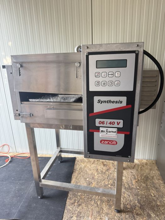 Cuptor covrigi/pizza Zanolli 06/40 cu suport , 380 v, an 2024