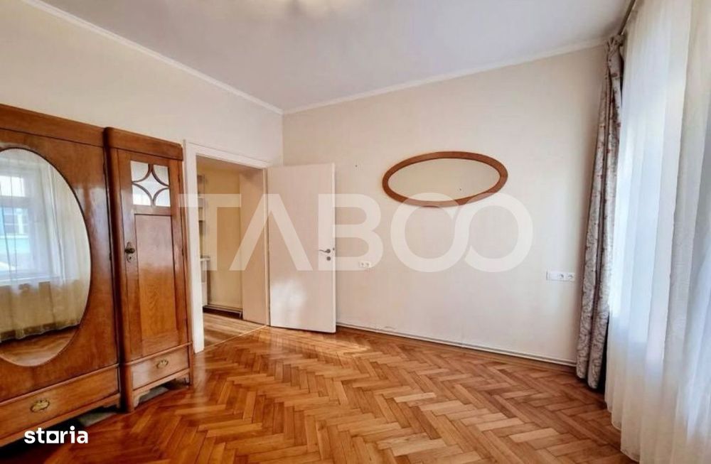 Apartament de vanzare 2 camere 2 bai 2 pivnite Sibiu Centrul Istoric — fotografia 3