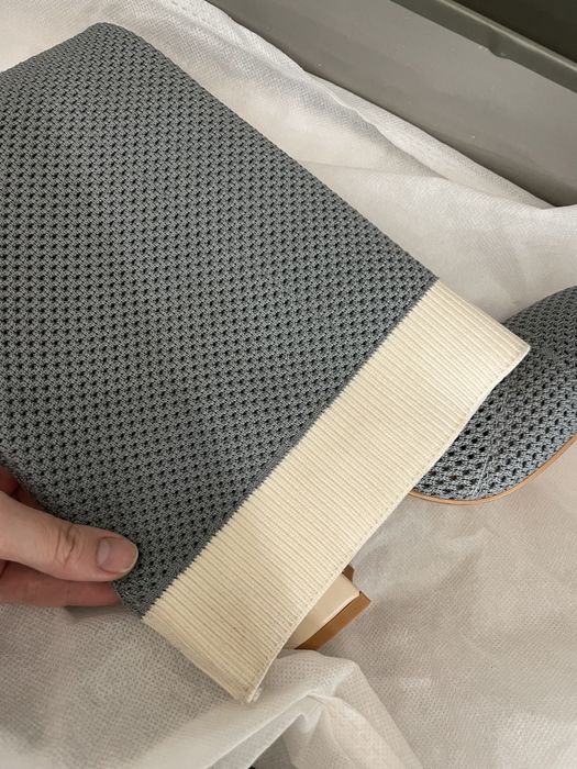 Продам вязанные удобные самоги, на весну.