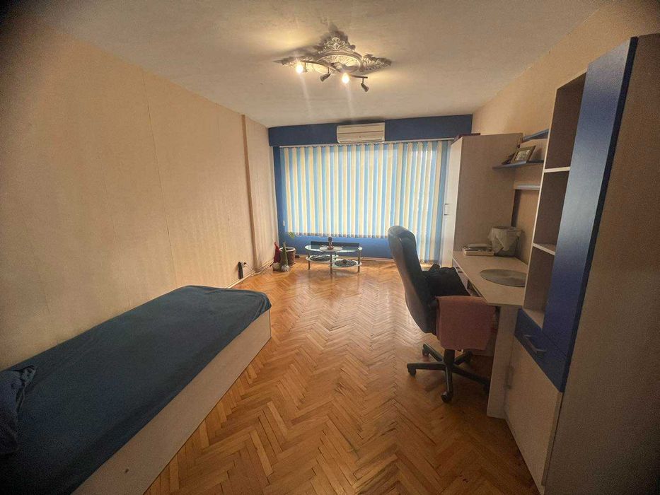 Продава се Четиристаен апартамент в Търговище, Център - 81 кв.м за 1039 €/кв.м - Снимка #5