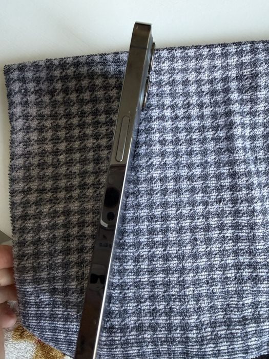 Vand Iphone 12ProMax